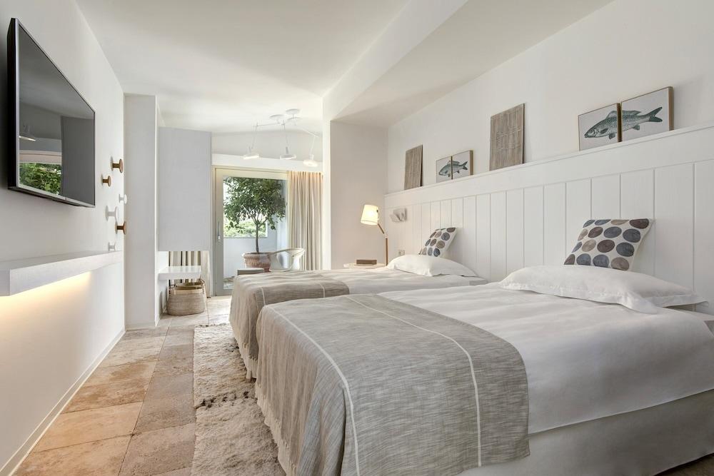 Falkensteiner Capo Boi Hotel Villasimius